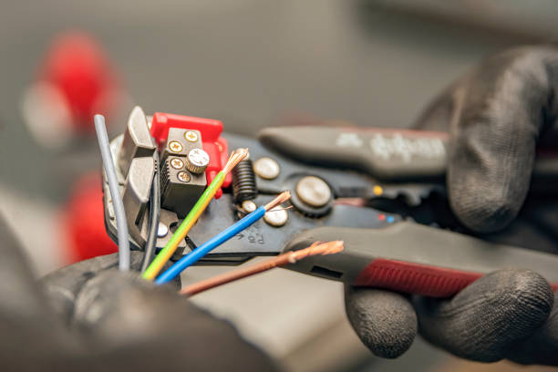 Best Licensed Electrician  in Hellertown, PA